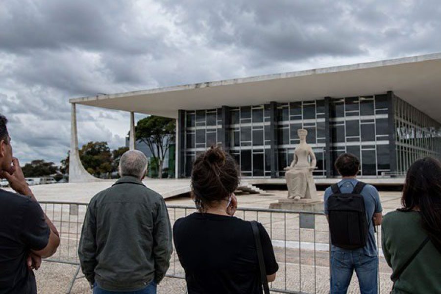foto--crise-editorial-18-09-2026