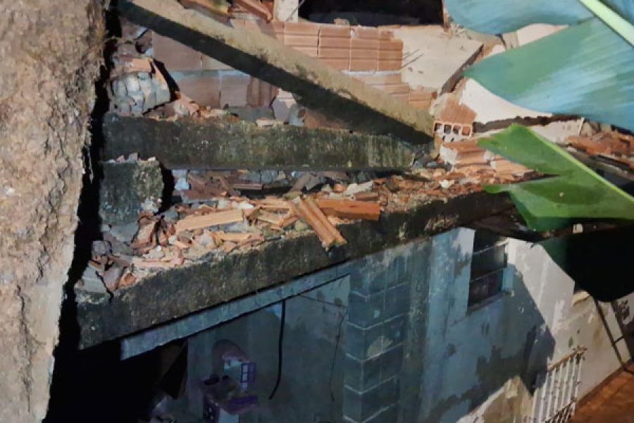 foto-desmoronamento-bombeiros-23-01-2026