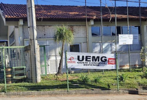 foto-diretor-da-uemg-pocos-alerta-para-risco-de-extincao-da-universidade-17-06-25