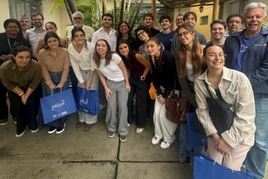 foto-dmae-recebe-visita-de-alunos-da-fgv-sp-06-10-26