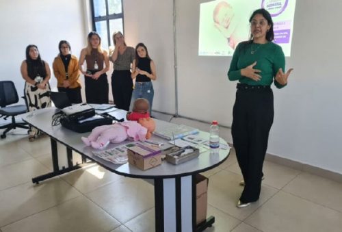 foto-enfermagem-pezinho-09-09-25