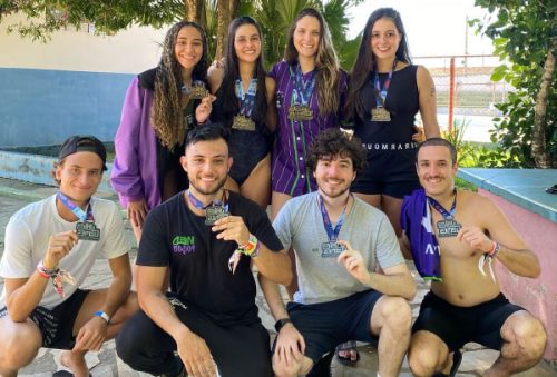 foto-equipe-de-pocos-conquista-destaque-na-natacao-durante-o-unigames-em-alfenas-10-05-25