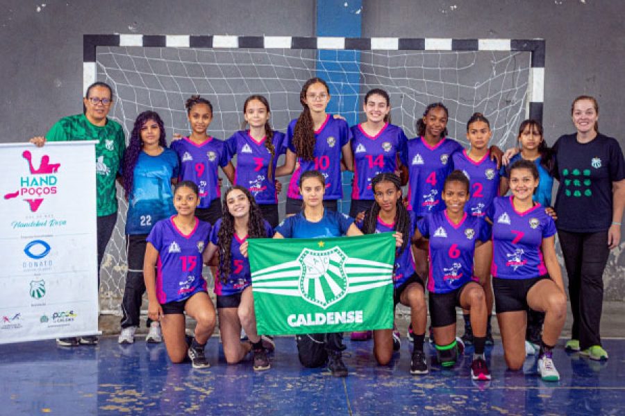 foto-equipe-infantil-handebol-22-10-2025