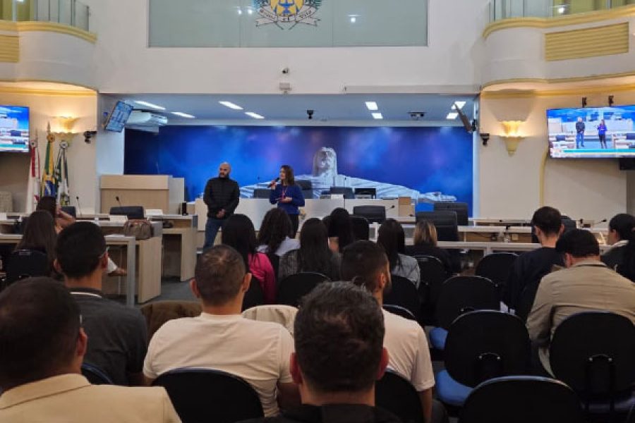 foto-camara-visita-07-11-2025