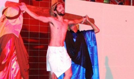 foto-espetaculo-pelos-caminhos-do-golgota-sera-apresentado-na-semana-santa-em-pocos-de-caldas-31-03-26