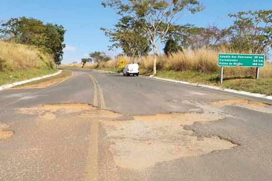 foto-estradas-minas_19_06_26