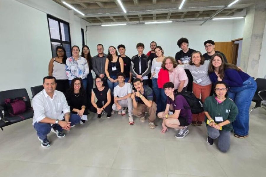 foto-estudantes-ribeirao-03-11-25