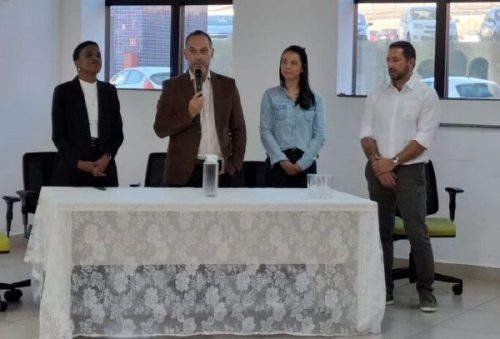 foto-formacao-superando-o-racismo-na-escola-reune-educadores-da-rede-municipal-de-pocos-29-05-26