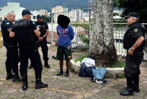 foto-gcm-intensifica-patrulhamento-e-realiza-abordagens-no-centro-e-na-zona-0este-23-09-26