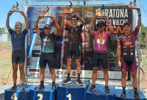 foto-gijo-rota-vulcao-08-10-2025