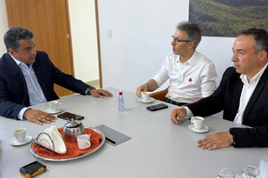 foto-governador-romeu-zema-visita-centro-administrativo-22-05-25
