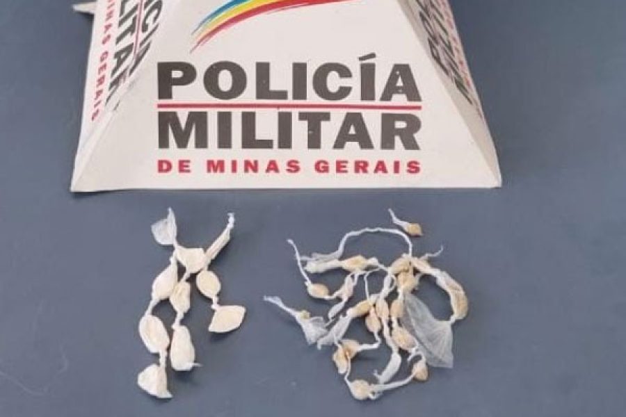 foto-homem-e-preso-por-trafico-de-drogas-durante-operacao-da-pm-no-mercado-municipal-03-06-25