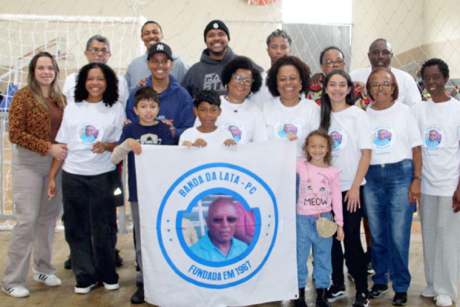 foto-natal-banda-lata-23-12-2025