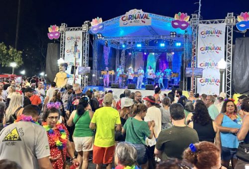 foto-lira-20-anos-e-frevo-na-fobica-levam-animacao-a-praca-pedro-sanches-16-02-26