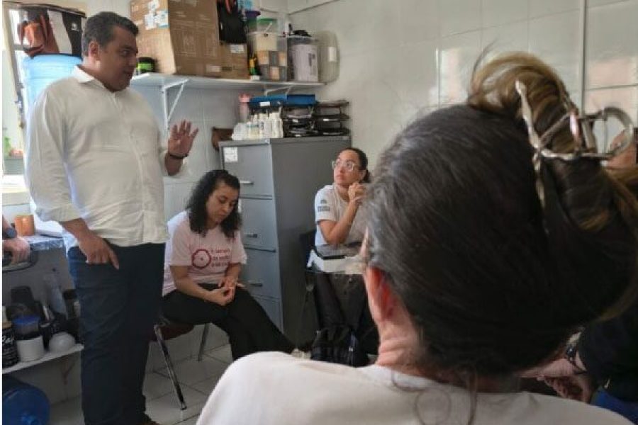 foto-mais-saude-prefeitura-visita-ubss-para-ouvir-e-acolher-servidores-16-10-26