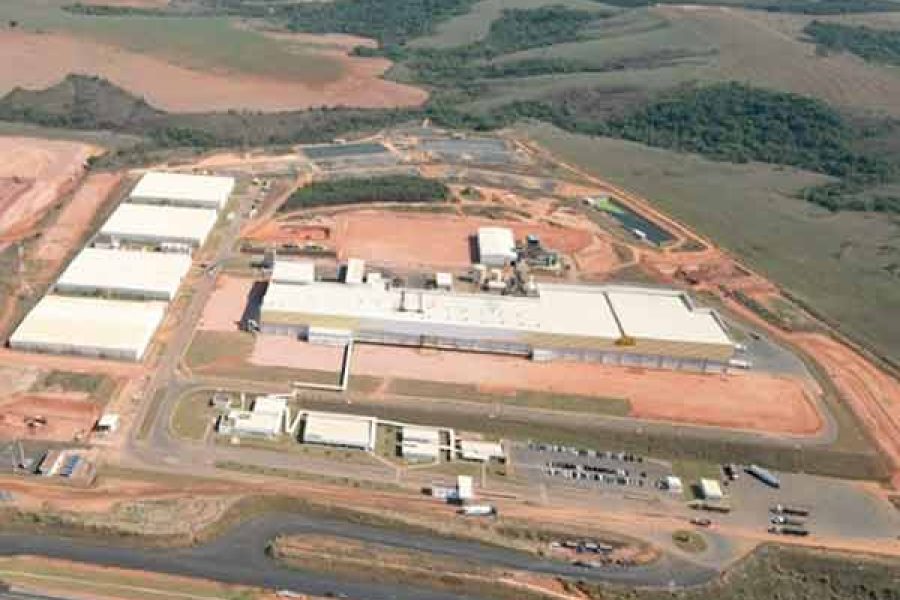 foto-mccain-araxa-04-11-2025