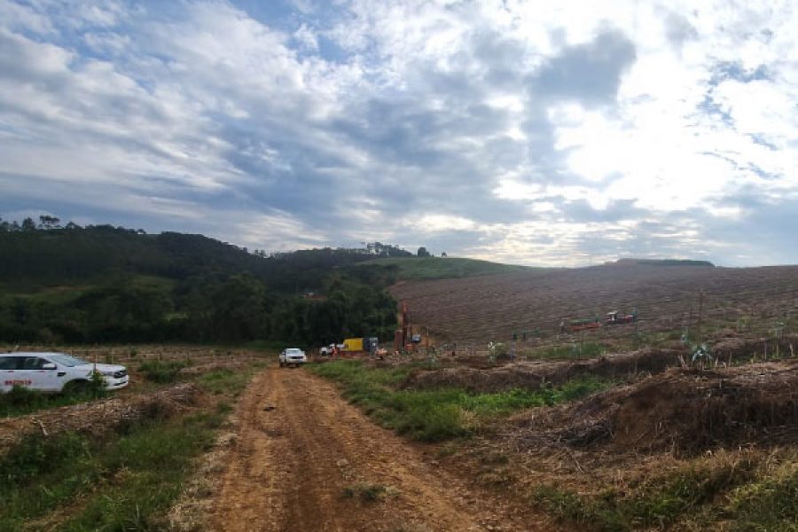 foto-meteoric-recebe-autorizacao-do-conselho-gestor-da-apa-da-pedra-branca-para-desenvolvimento-do-projeto-caldeira-em-caldas-15-10-25