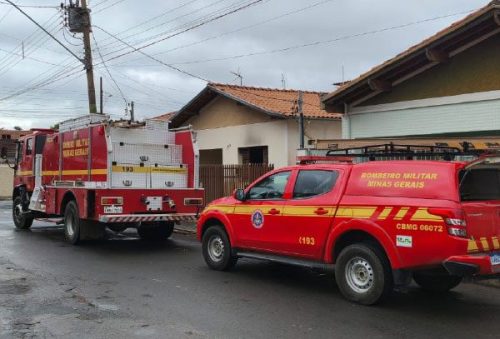 foto-incendio-residencia-15-05-2026