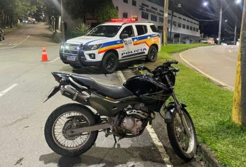 foto-motocicleta-recuperada-10-12-2025