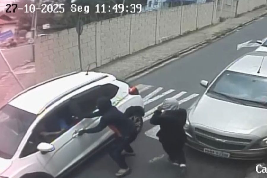 foto-motorista-roubo-28-10-2025