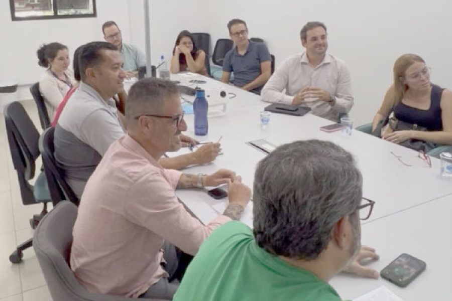 foto-municipio-discute-aplicacao-da-nova-legislacao-e-estrutura-plano-de-transicao-para-os-charreteiros-27-02-26