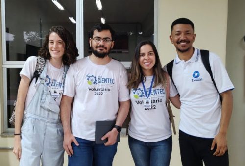 foto-mutirao-de-limpeza-e-caminhada-ecologica-mobilizam-universitarios-em-pocos-de-caldas-10-03-26