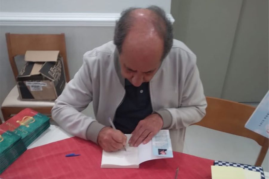 foto-luiz-roberto-judice-livro-28-11-2025