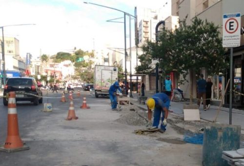 foto-obra-de-requalificacao-das-calcadas-do-centro-tem-novo-reajuste-e-contrato-chega-a-r-666-milhoes-29-09-26