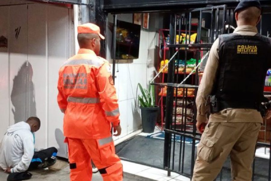 foto-operacao-conjunta-fiscaliza-lojas-de-conveniencia-e-resulta-em-prisoes-em-pocos-de-caldas-04-03-26