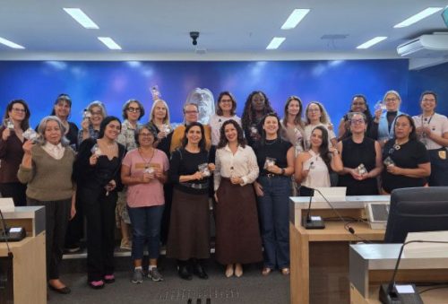 foto-parlamento-mulher-19-08-2026