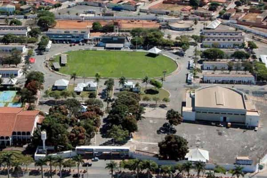 foto-parque-exposicoes-joao-alencar-athayde_18_02_26