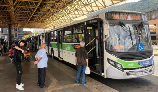 foto-passagem-de-onibus-passa-a-custar-r-5-a-partir-de-segunda-feira-07-03-26