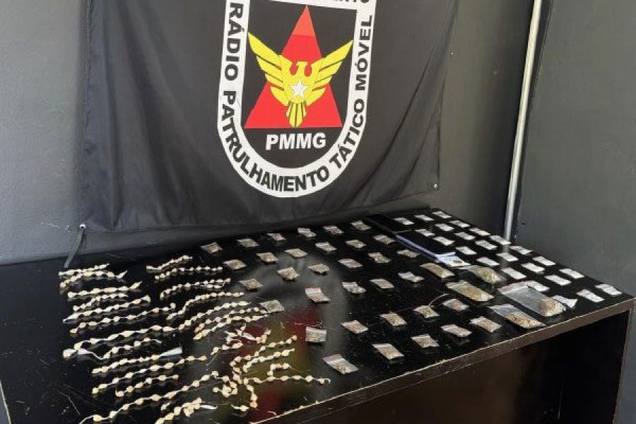 foto-pm-prende-dois-e-apreende-drogas-no-fosco-pardini-24-04-26