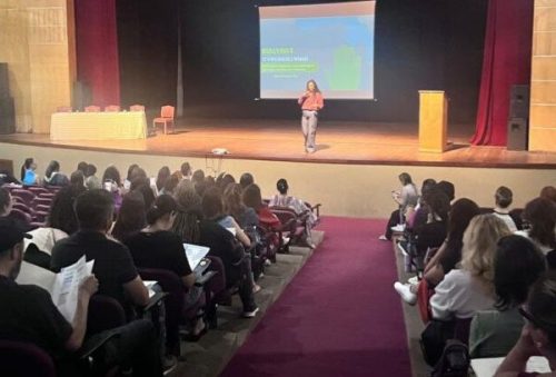 foto-pocos-de-caldas-promove-encontro-para-fortalecer-acoes-de-prevencao-ao-bullying-e-cyberbullying-nas-escolas-06-04-26