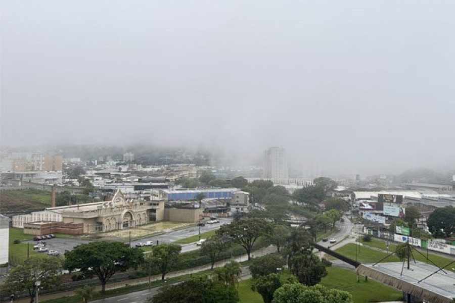 foto-pocos-de-caldas-tera-fim-de-semana-com-chuva-forte-23-10-26
