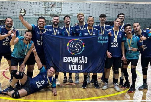 foto-pocos-de-caldas-volta-a-brilhar-no-volei-masculino-com-titulo-na-copa-vgs-07-07-25