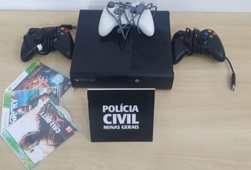 foto-policia-civil-de-pocos-de-caldas-recupera-videogame-furtado-e-identifica-receptador-06-06-25