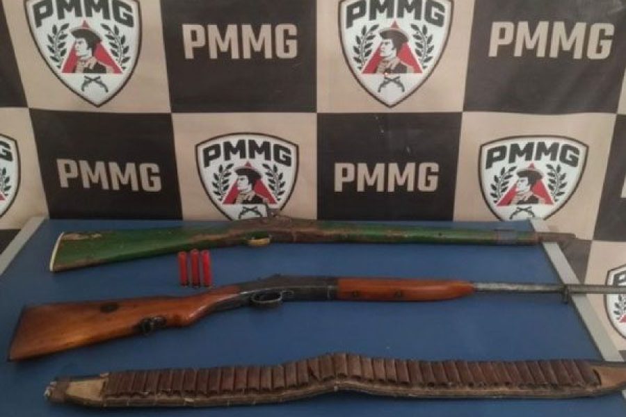 foto-policia-militar-apreende-armas-de-fogo-apos-denuncia-na-zona-rural-de-andradas-15-09-26