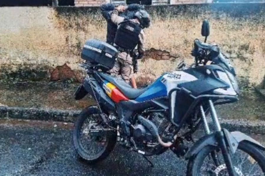 foto-policia-militar-intensifica-acoes-contra-o-crime-durante-moto-patrulhamento-em-andradas-13-03-26