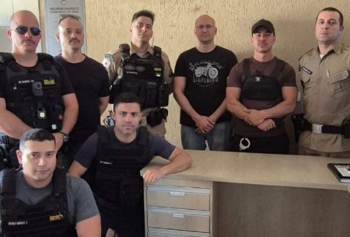 foto-policia-militar-prende-envolvidos-em-trafico-de-drogas-em-cabo-verde-25-08-25