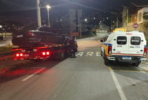 Foto: Divulgação 

📢 Edição digital e impressa do Mantiqueira – sábado, 27 de setembro de 2025 

🌱 Prefeitura decreta intervenção administrativa na Fundação Jardim Botânico 
 A administração municipal assume temporariamente a gestão da Fundação para garantir a continuidade dos serviços e ajustes administrativos. 

🚔 Polícia Civil prende suspeito de tráfico em Poços 
 A operação resultou na apreensão de grande quantidade de drogas e reforça o combate ao crime organizado na cidade. 

🏋️ Orgulho poços-caldense no esporte 
 Atleta local conquista o Campeonato Sul-Americano de Powerlifting e Supino, levando o nome de Poços de Caldas ao pódio internacional. 

👉 Confira a edição Foto: Divulgação