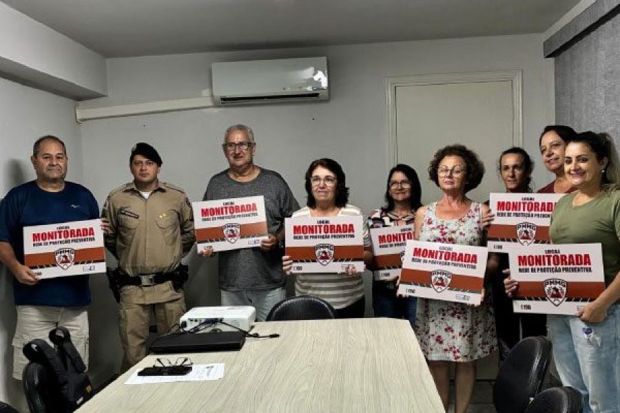 foto-policia-militar-realiza-reuniao-de-instalacao-da-rede-de-vizinhos-protegidos-em-andradas-27-03-26