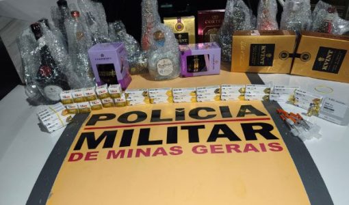 foto-policia-militar-rodoviaria-apreende-r-250-mil-em-mercadorias-durante-fiscalizacao-21-10-26