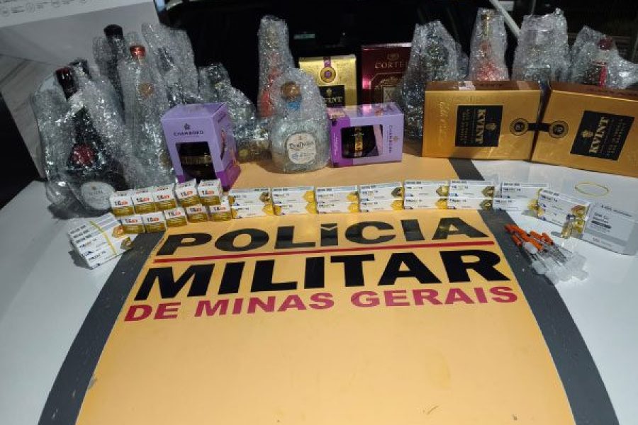 foto-policia-militar-rodoviaria-apreende-r-250-mil-em-mercadorias-durante-fiscalizacao-21-10-26