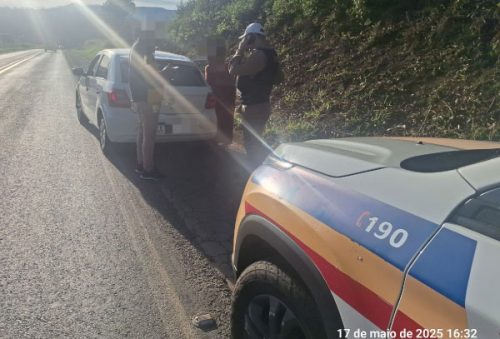 foto-policia-militar-rodoviaria-recupera-veiculo-furtado-e-prende-suspeito-na-lmg-877-20-05-25