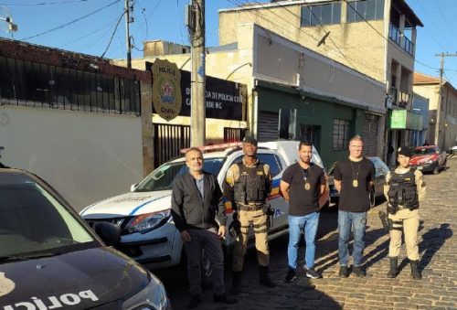 foto-policia-prende-homem-por-descumprimento-de-medida-protetiva-em-cabo-verde-15-08-25