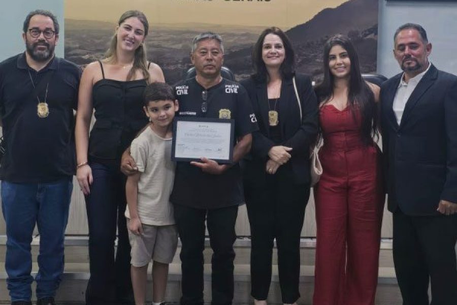 foto-policial-civil-e-homenageado-em-andradas-24-04-26