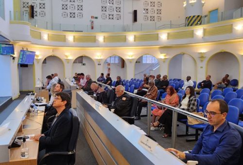 foto-politicas-publicas-para-o-artesanato-e-tema-de-audiencia-na-camara-16-05-25