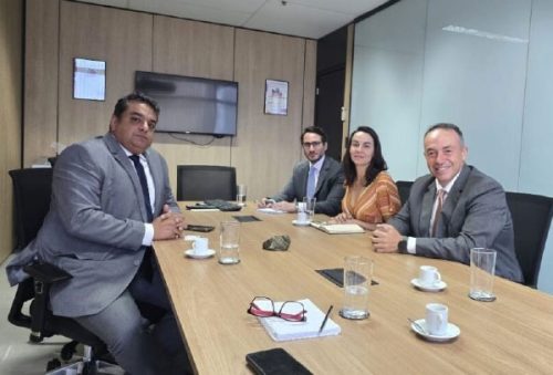 foto-prefeito-e-vice-cumprem-agenda-em-brasilia-em-busca-de-recursos-para-pocos-de-caldas-11-03-26