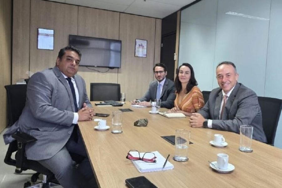 foto-prefeito-e-vice-cumprem-agenda-em-brasilia-em-busca-de-recursos-para-pocos-de-caldas-11-03-26